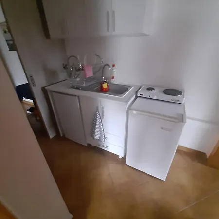 Daire Dimitris Himara's